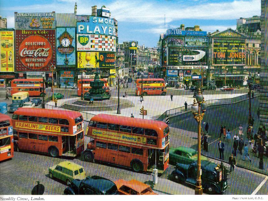 Piccadilly, Circus 1967
